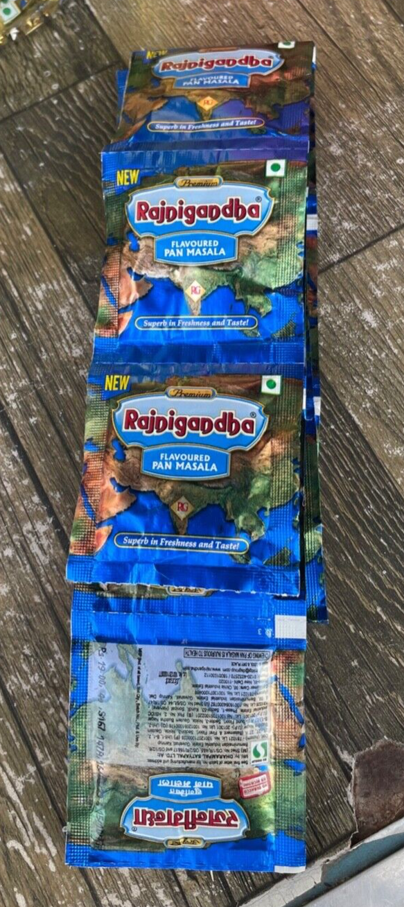 Authentic Rajnigandha Pan Masala | Pack of 27 | 4g Each | Premium Quality