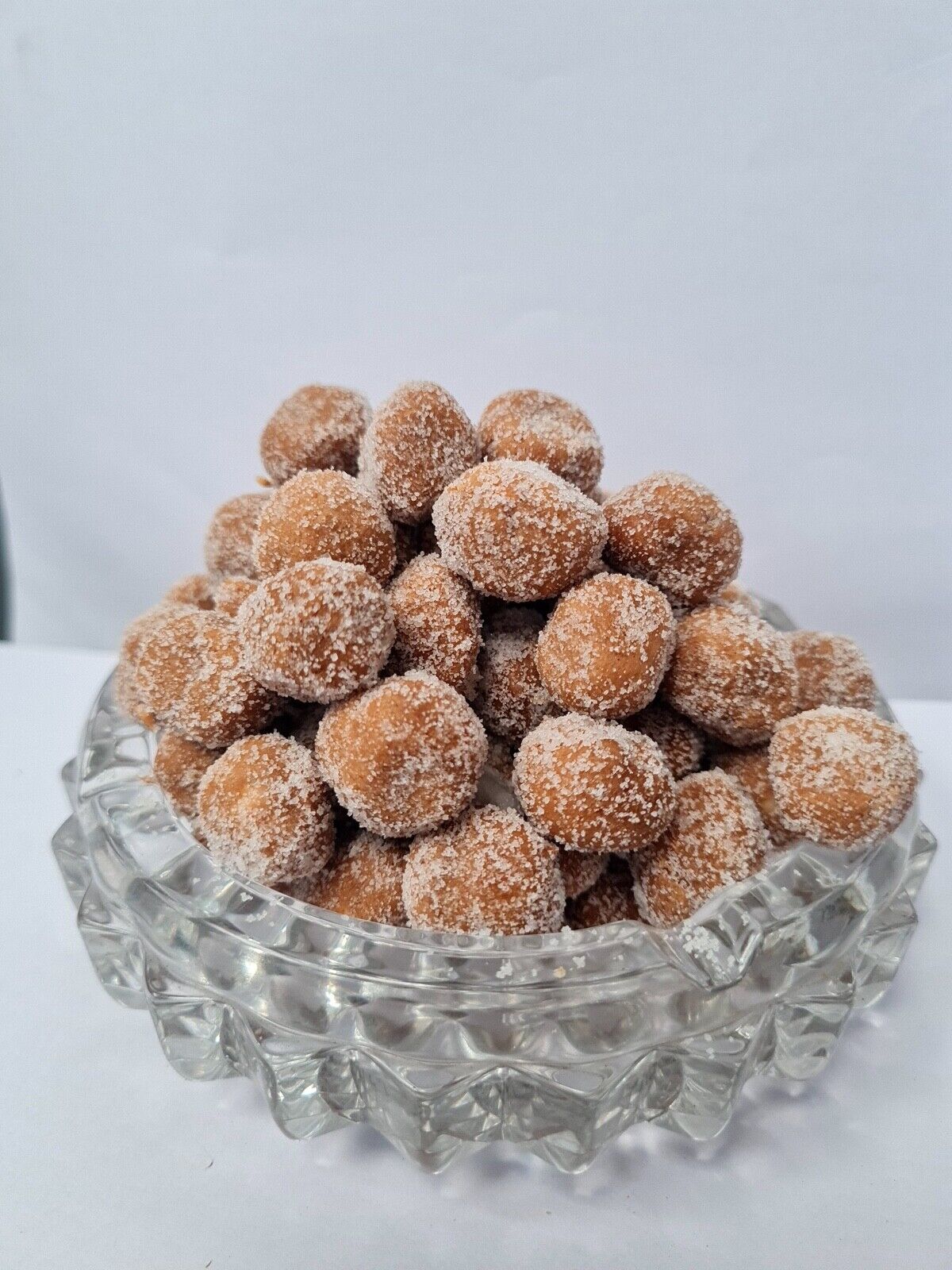Zesty Imli Ladoo | Tangy Tamarind Candy/Toffee Delight | Mukhwas/Mouthfresheners