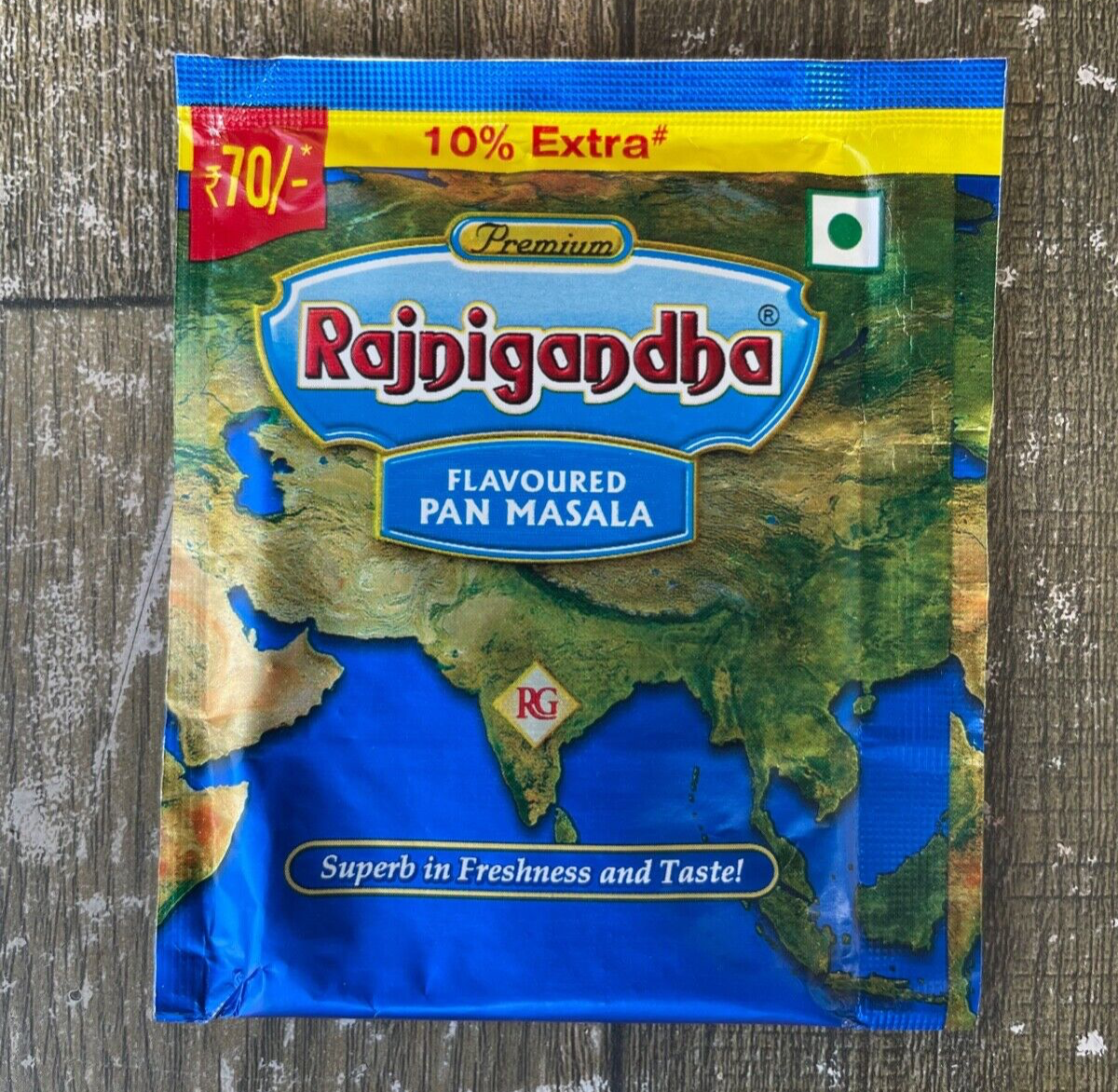 Rajnigandha Pan Masala Zipper Pack  | 18.7g Each | Authentic Taste | Pack of 21