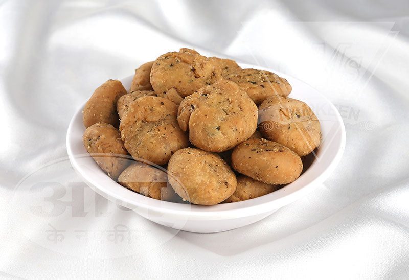 OM's Namkeen Methi Mathri - 500g | Crispy, Flavorful & Authentic Indian Tea-Time Snack